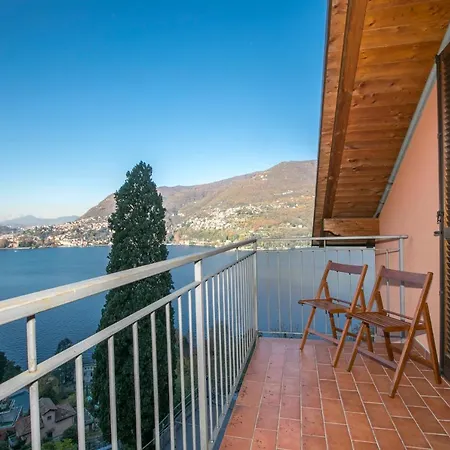 Sleeps 4 *
